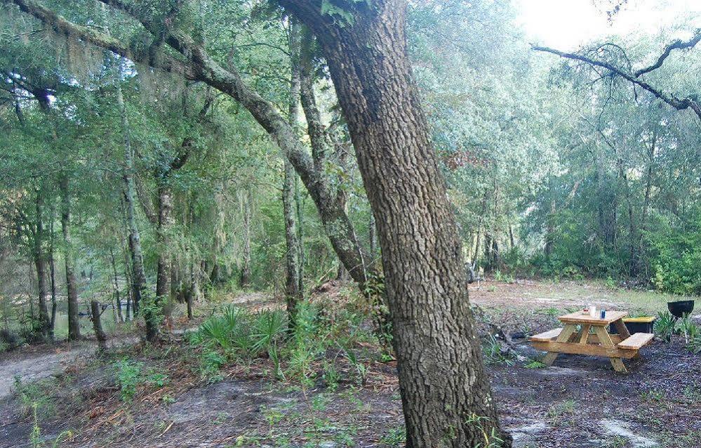Red Fern Plantation Lodge Statesboro Bagian luar foto