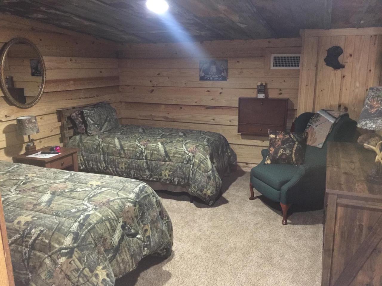 Red Fern Plantation Lodge Statesboro Bagian luar foto