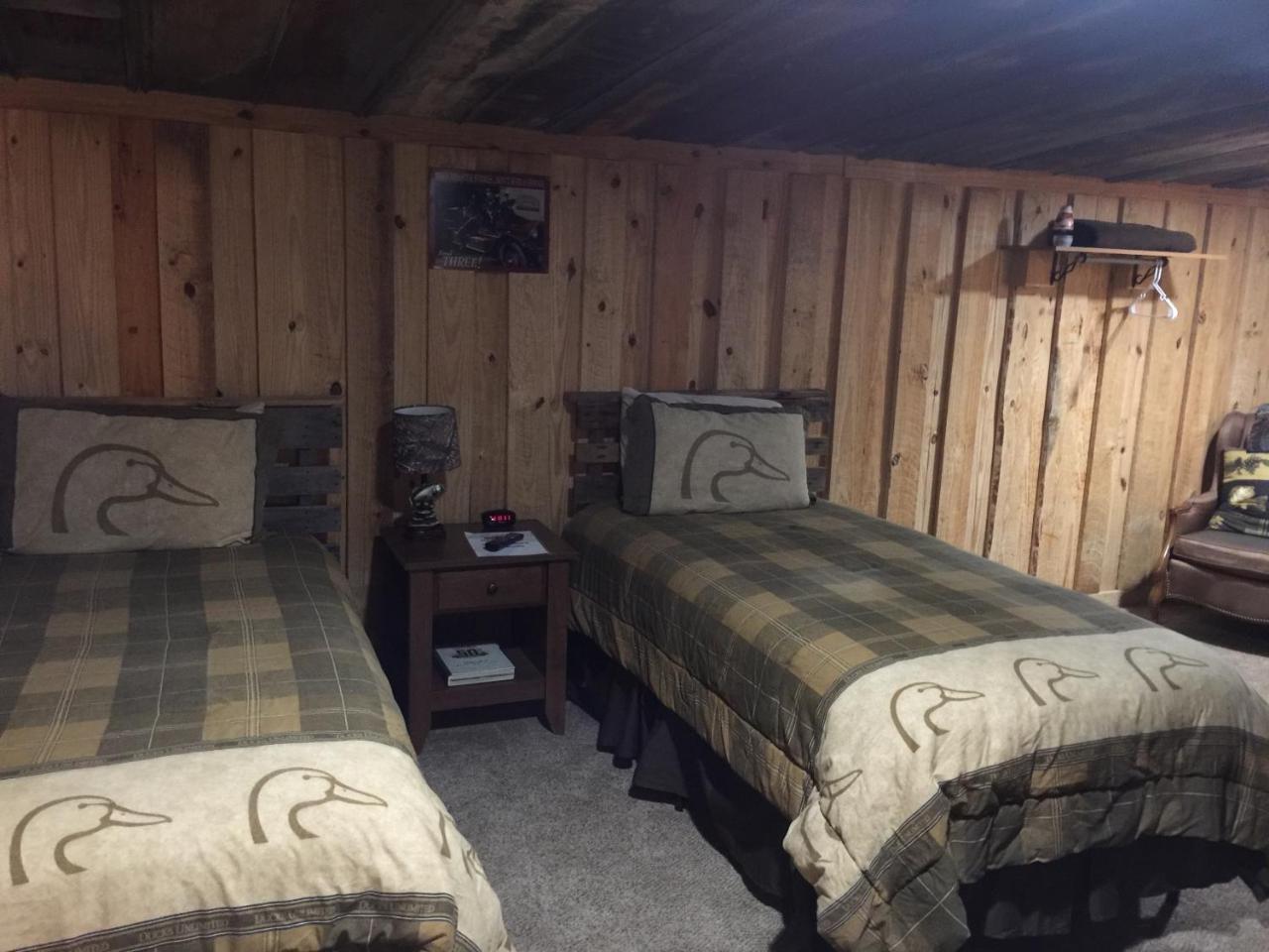 Red Fern Plantation Lodge Statesboro Bagian luar foto